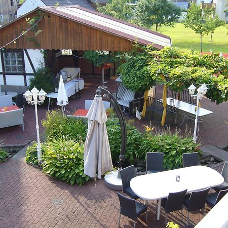 Pension Zur Harburg Hotel Uslar Exterior photo